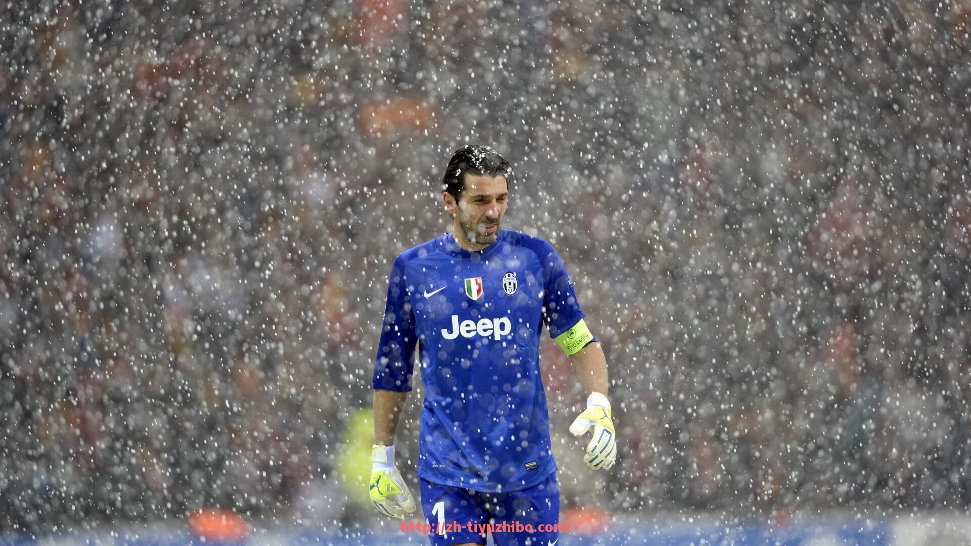 体育直播-热刺世俱杯比赛焦点评述聚焦战术执行与球员发挥